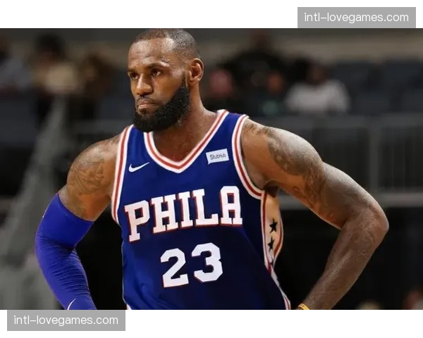 湖人41岁詹姆斯单核模式，轮换时间恐超38分钟负荷